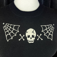 Skull Web Short Sleeve Sweater In Black