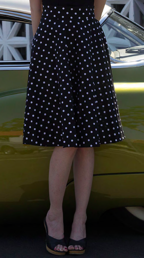Polka dot skirt sales retro