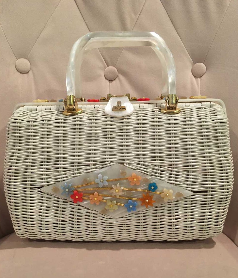 Vintage wicker handbag 2025