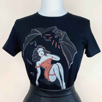 A Night of Horror! T-shirt in Cream or Black